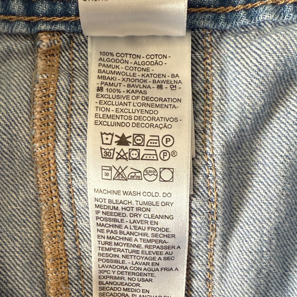 Levi's Light Blue Denim Overalls - Picture 7 of 7